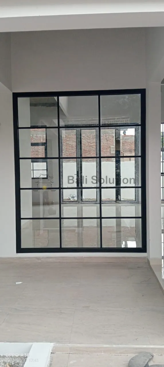Jendela UPVC Kaca Mati