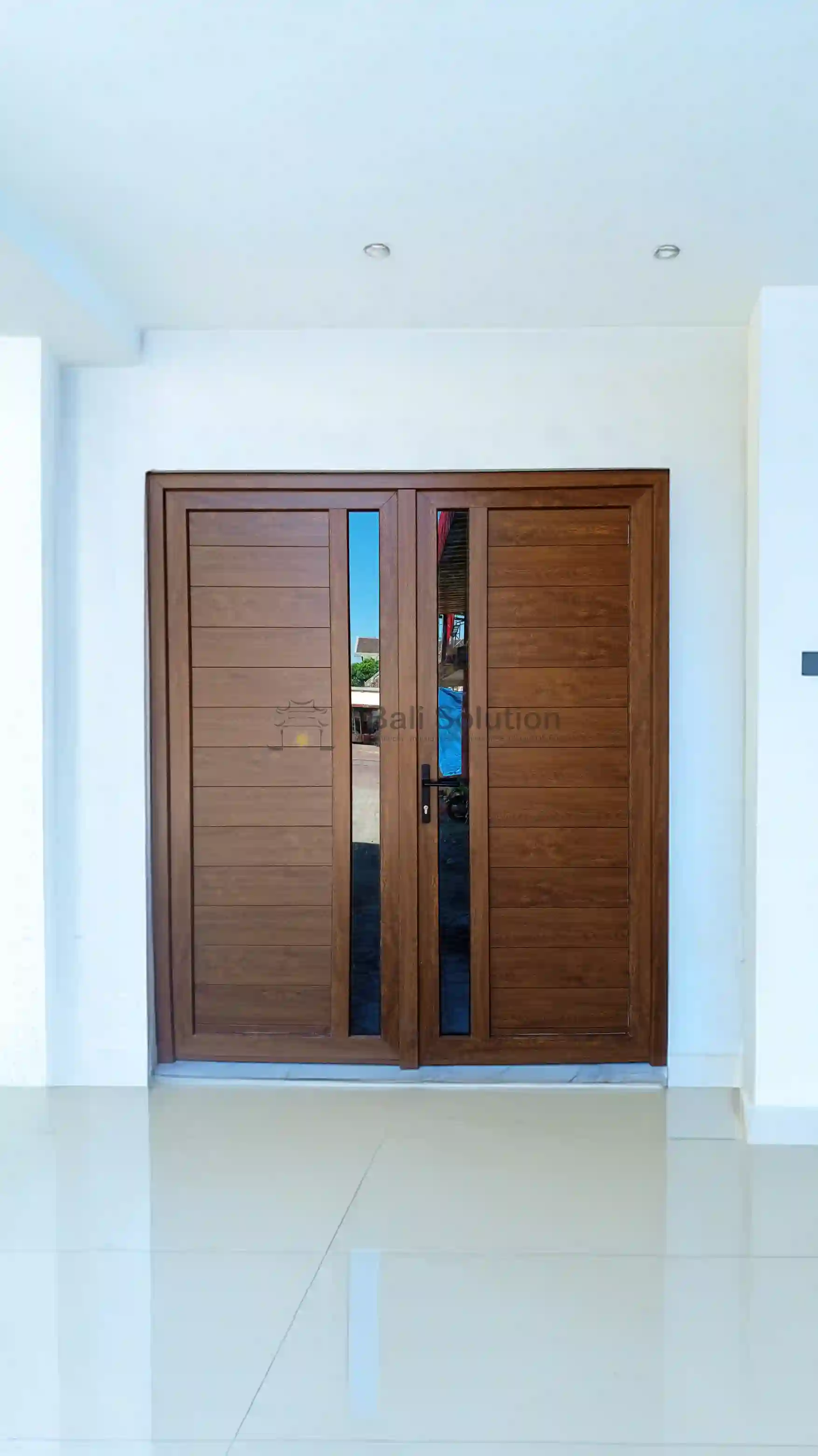 Pintu Swing UPVC Dengan Panel