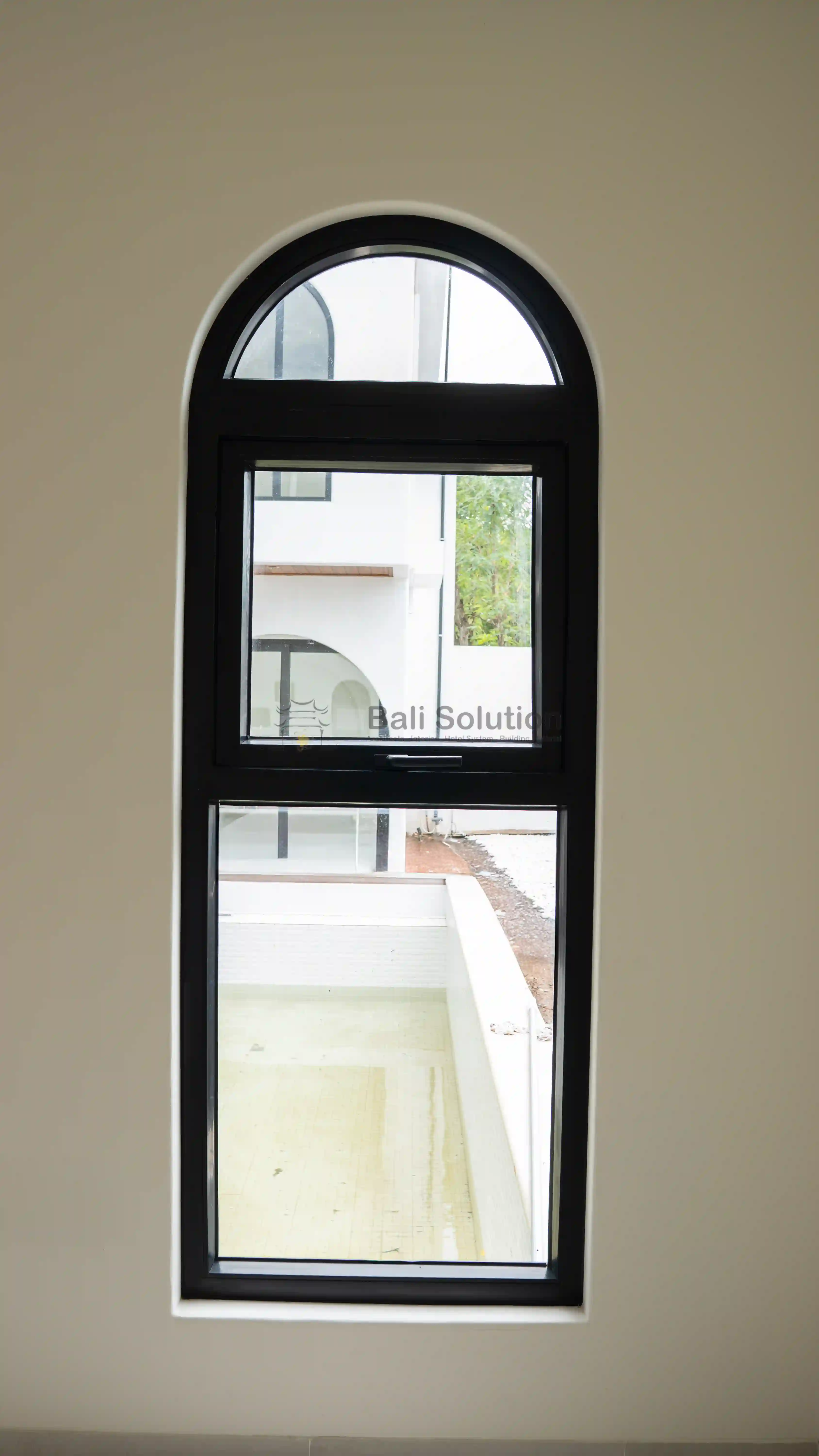 Jendela Jungkit UPVC