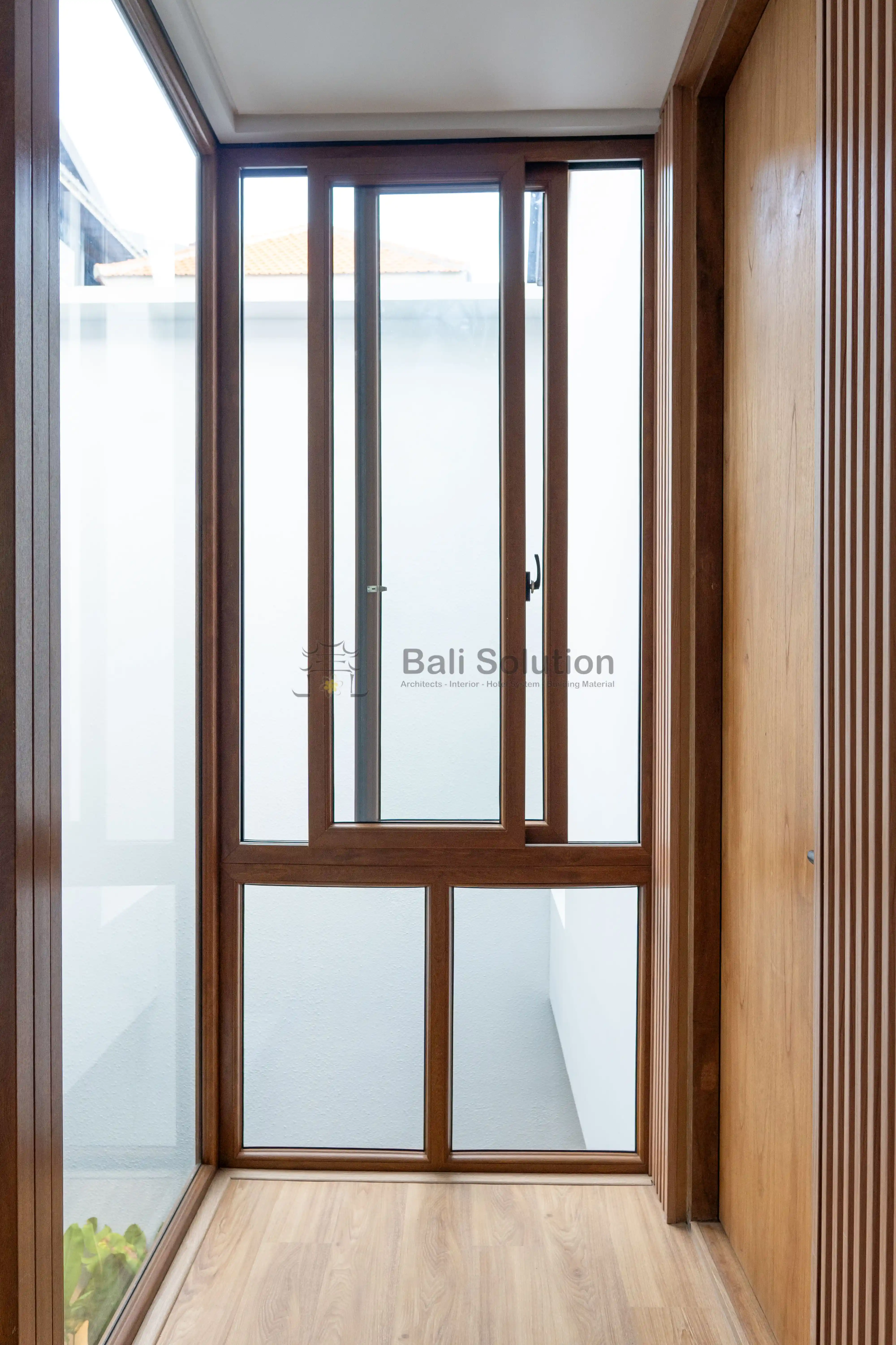 Jendela Sliding UPVC